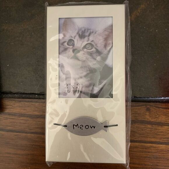 Cat frames - Picture 3 of 5